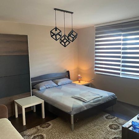 Arni Apartments Donja Vrezina Экстерьер фото